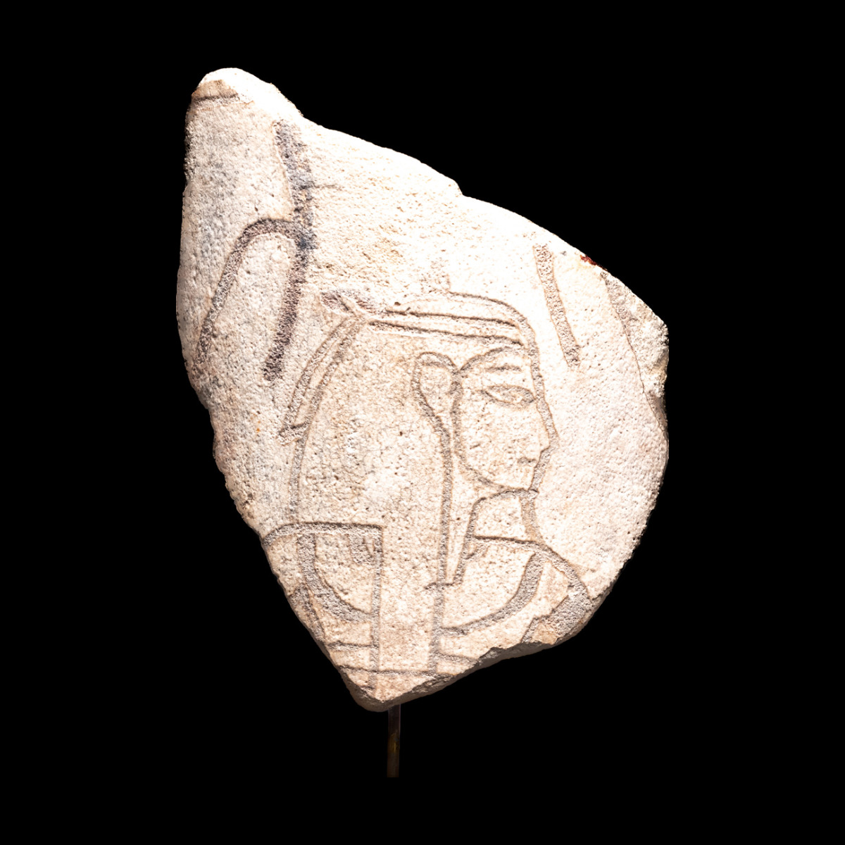 Fragment de vase à décor peint d’une tête divine