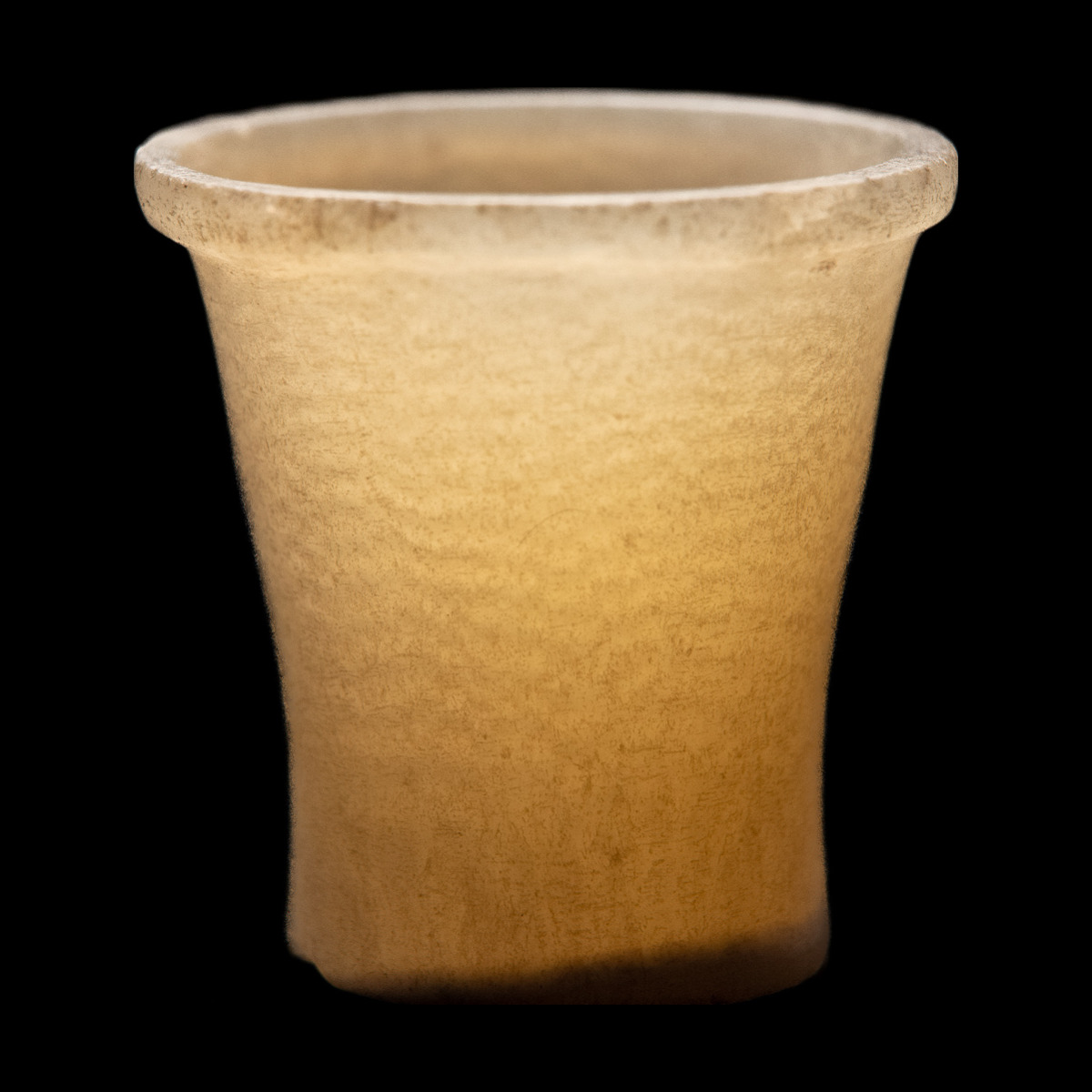 Vase tronconique miniature à lèvre en bourrelet