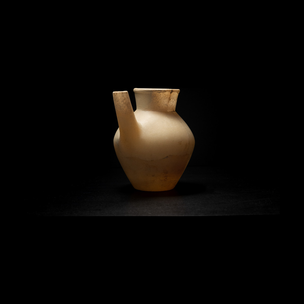 Rare vase biberon